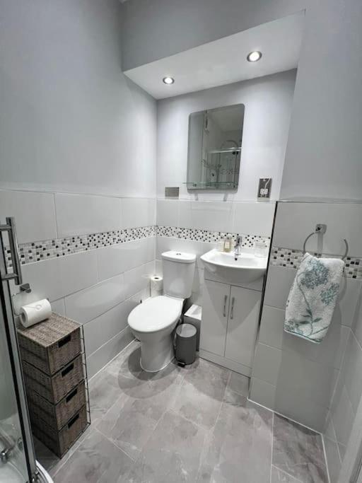 Bright, First Floor, One Bedroom Flat In Wimborne Wimborne Minster Eksteriør bilde
